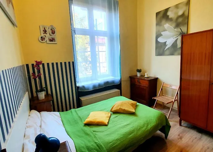 The In Strict Center. Self Check-in Апартаменты